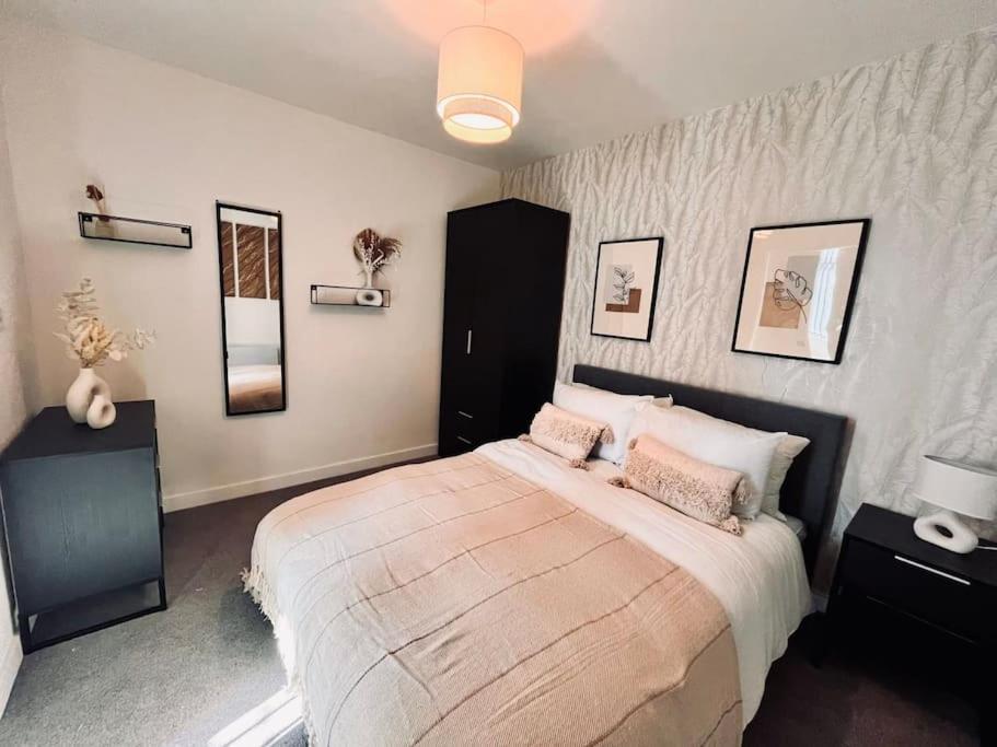 Stunning One Bedroom Apartment In Old Trafford 曼彻斯特 外观 照片