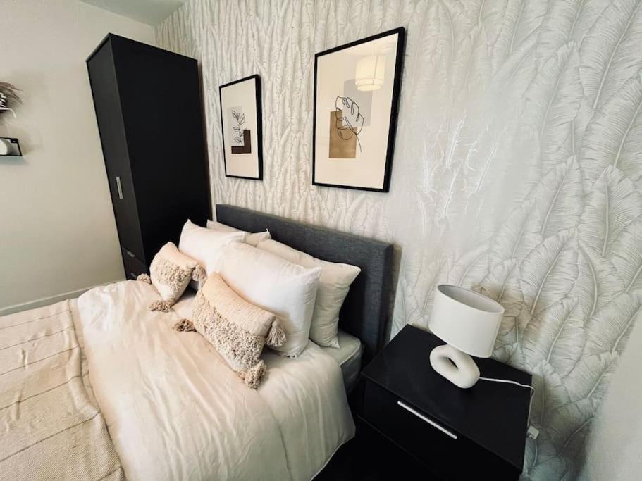 Stunning One Bedroom Apartment In Old Trafford 曼彻斯特 外观 照片